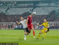 杨旭 希望铁人队冲超成功 和大连足球一起提振辽宁足球信心 足球队