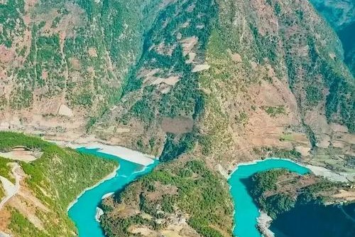 绝尘镜域 怒江大峡谷自驾游攻略