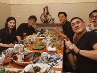 老友相见 博卡主席里克尔梅赛后与迪马利亚 博格巴合影 amp
