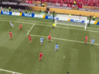 曼城2-0维达德！获世俱杯开门红，福登传射+多库破门，刘易斯染红