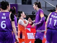 两战34分14篮板 年轻小将化身大鲨鱼奥尼尔 中国女篮天亮了 韩旭