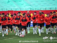 记者 成都蓉城外援莱切特因伤缺席了客战河南队的比赛 韦世豪 徐正源