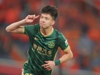 韩媒 中国足球走到悬崖边 命运掌握在18岁的王钰栋身上 张玉宁