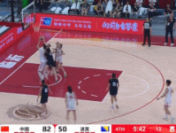 杨毅:18岁的张子宇比22岁姚明重30公斤 她的每一步都是新课题
