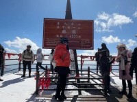 盛夏 到轿子山感受清凉之旅