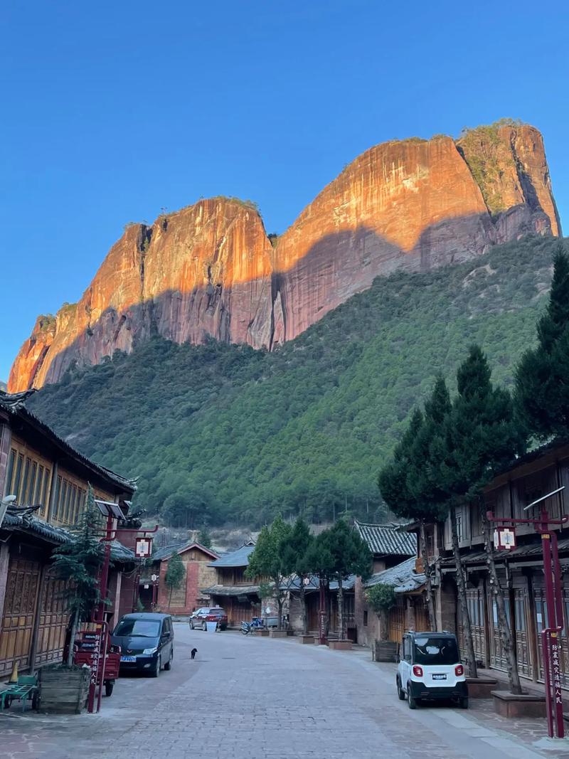 到云南丽江老君山黎明景区 赶赴多彩之旅