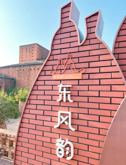 弥勒·“东风韵”小镇：来这里，做生活的艺术家