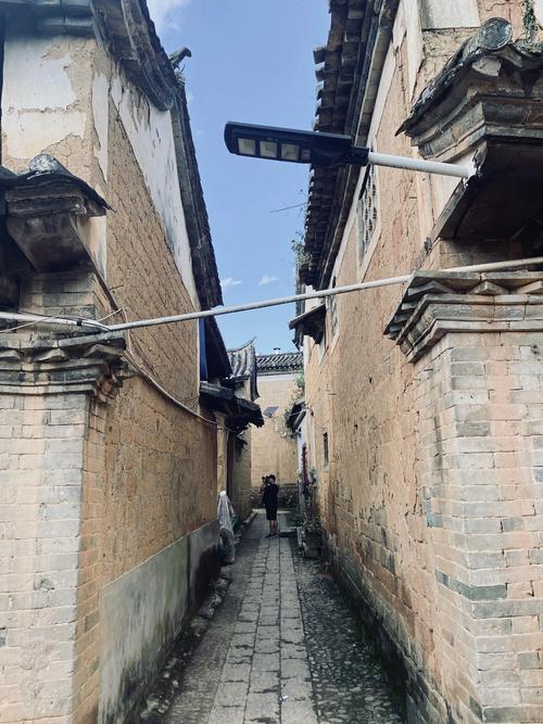 普洱碧溪古镇 云雾中的恬静村寨