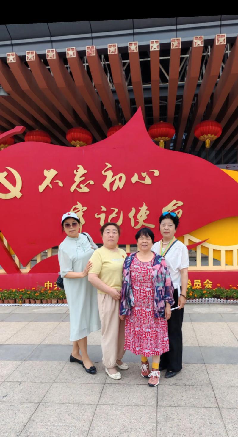 清明小长假33.55万人次游丽江，红色游、乡村游持续升温