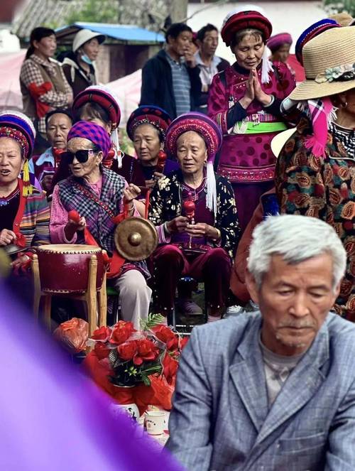 五一到民族村赏白族绕三灵民俗大会